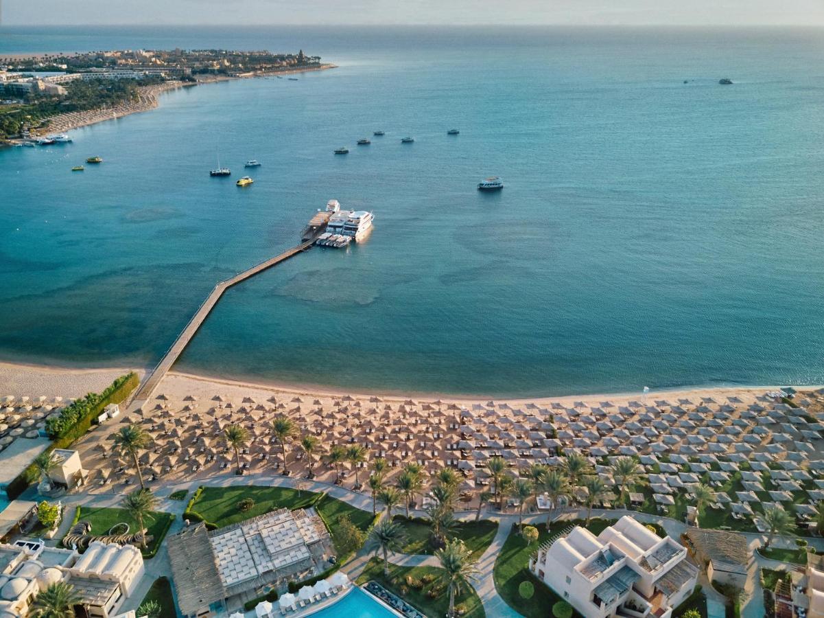 Jaz Makadi Saraya Resort Gurdaka Kültér fotó Aerial view of the resort